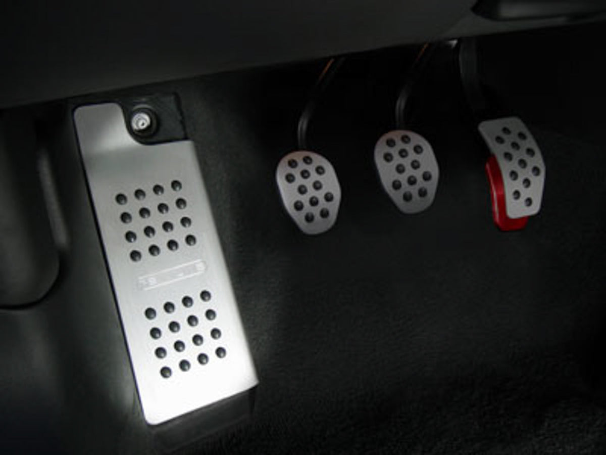 Rennline Dead Pedal - Rubber Grip - Audi - SKU# P90