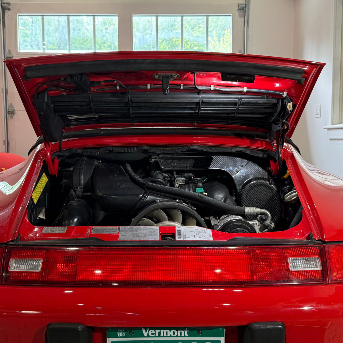 Rennline 993 Carbon Fiber Air Box engine bay installed – fits Porsche 993