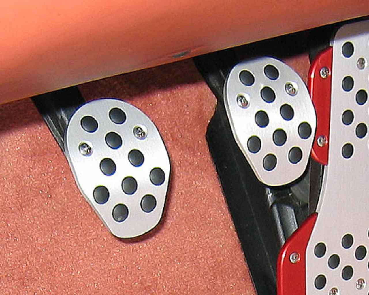 Rennline Clutch/Brake Pedal - 2 pc - Rubber Grip - Porsche - SKU# P60