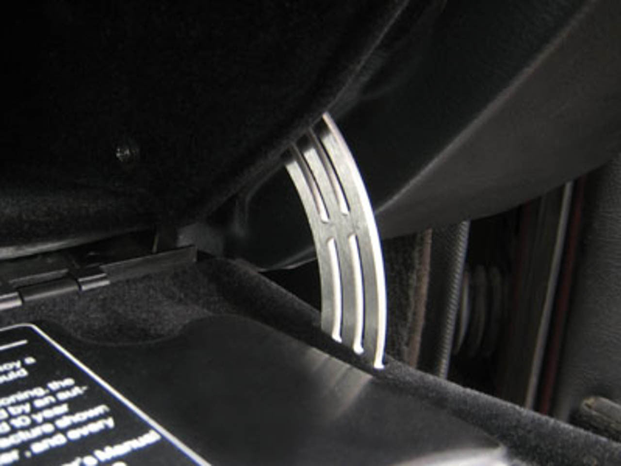 Rennline 944/968 Glove Box Stop Repair Kit - Porsche - SKU# I09