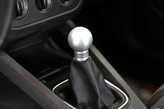 VW (Golf/ Jetta/Rabbit MK5/6/7) Aluminum Shift Knob