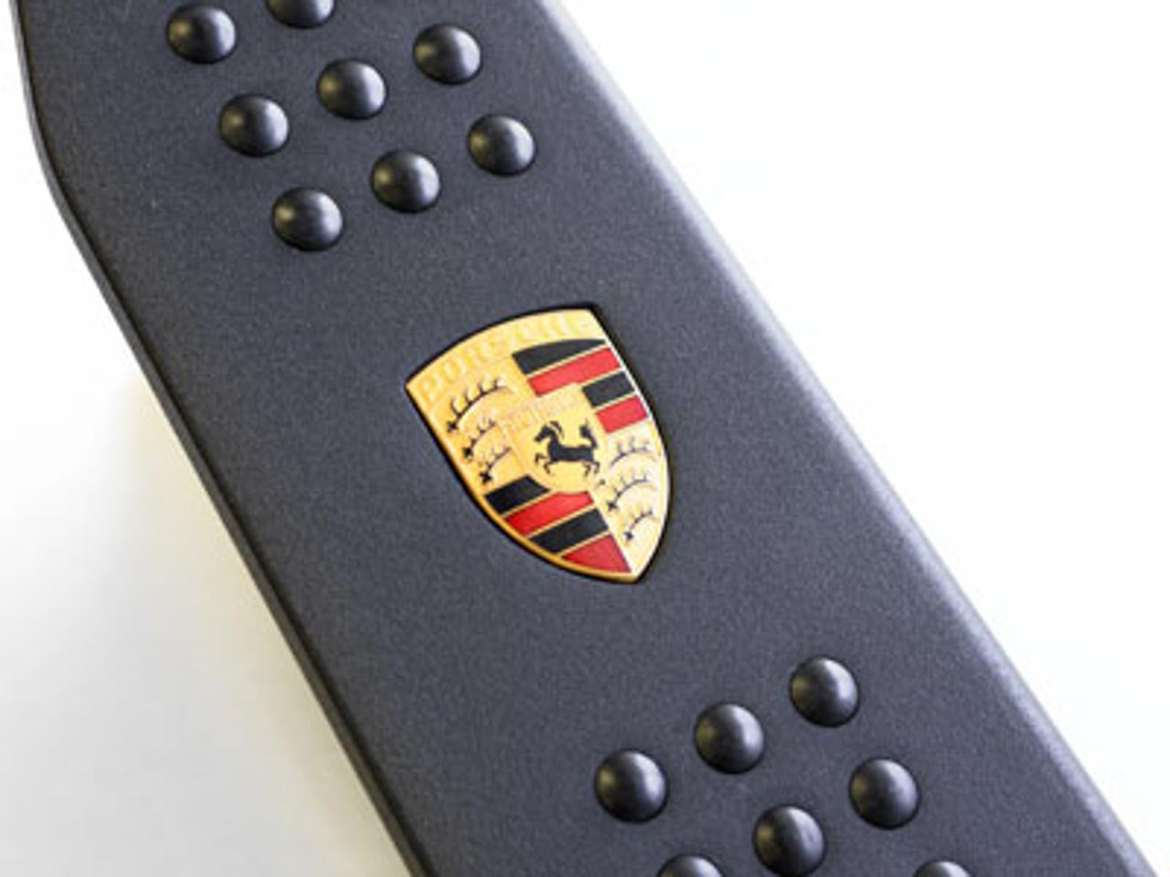Rennline Aluminum Dead pedal - Rubber grip - Crest - SKU# P102C