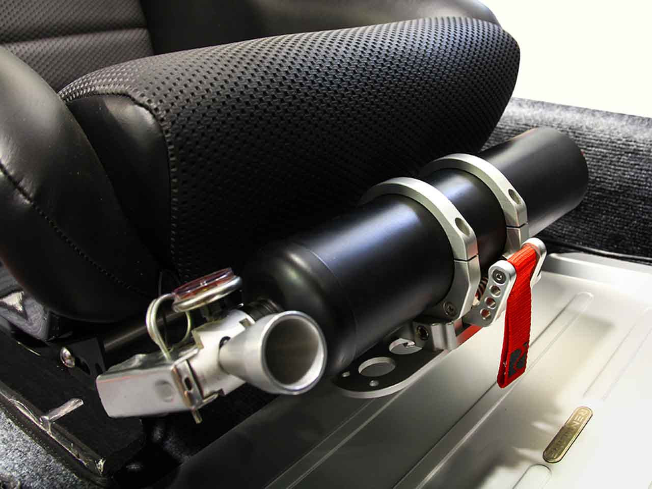 Rennline Fire Extinguisher Mount - Quick Disconnect - SKU# FE12