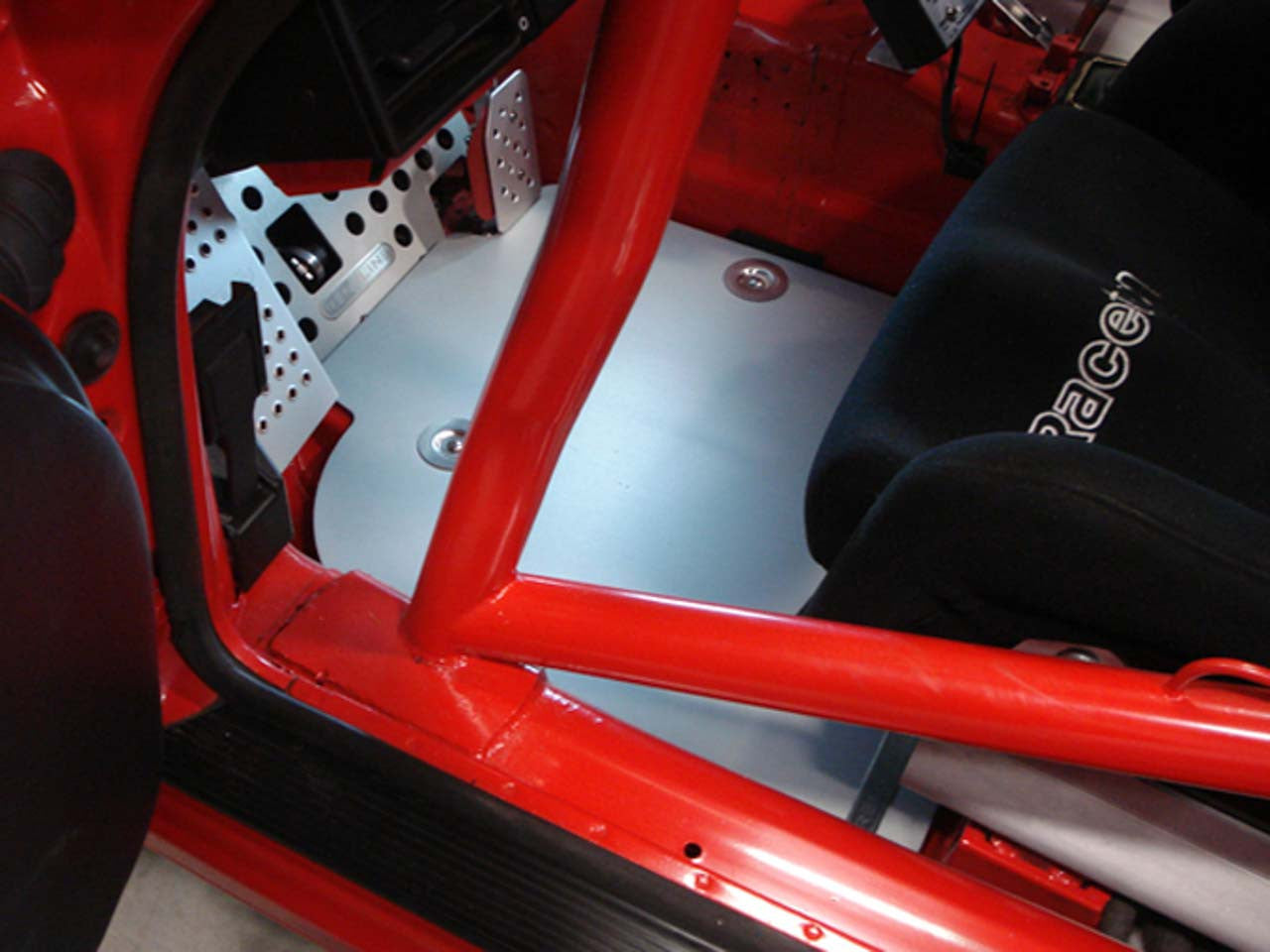 Rennline Track Mat - Driver Side - full race - Porsche - SKU# TM05FR