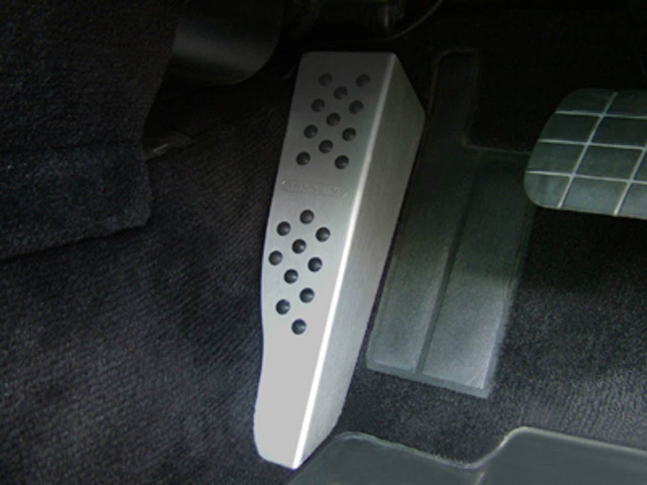 Rennline Pedal Set - 3 Piece TIP or PDK - Rubber Grip - RHD - SKU# P71.62.95
