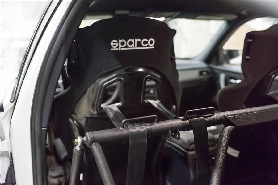 Brey Krause R-1204 Harness Bar - BMW E90 Sedan