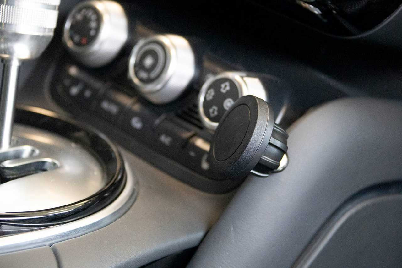 Rennline Audi R8 ExactFit Magnetic Phone Mount - SKU# PM01.51