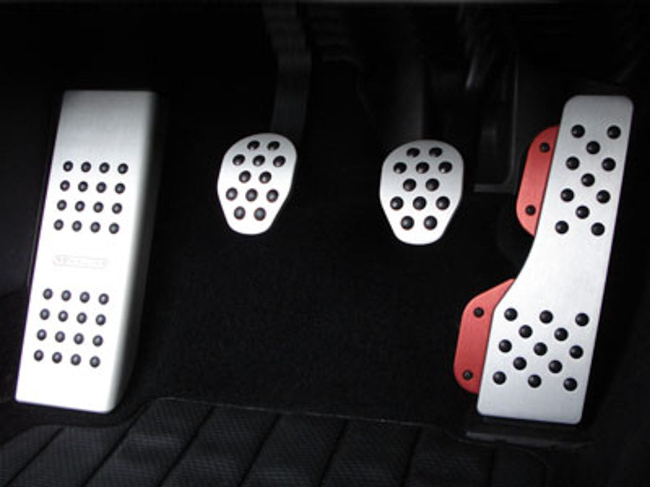 Rennline Pedal Set - 4 piece - Rubber Grip - VW - SKU# P75.60.93V