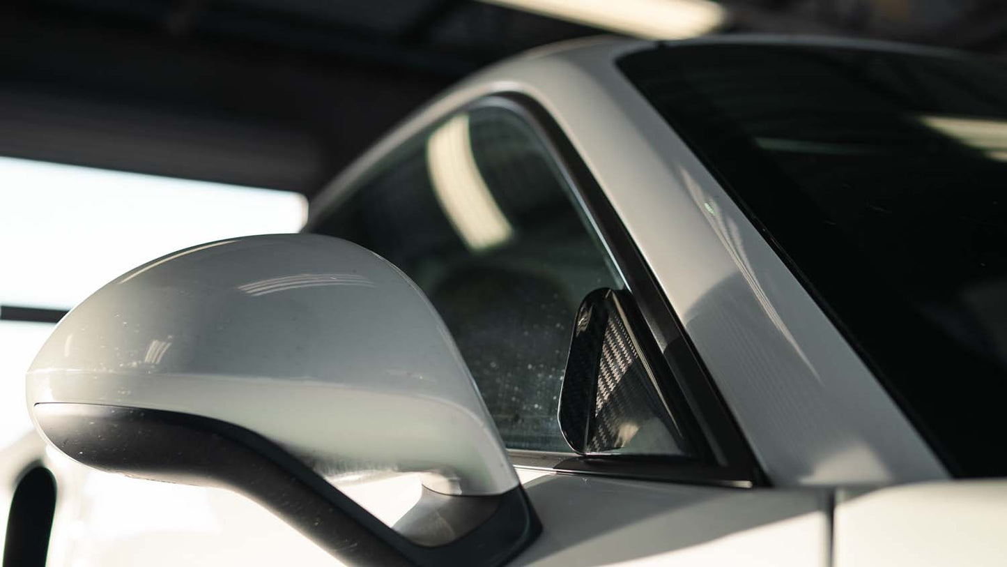 Verus wind deflector detail - Porsche 991 GT3