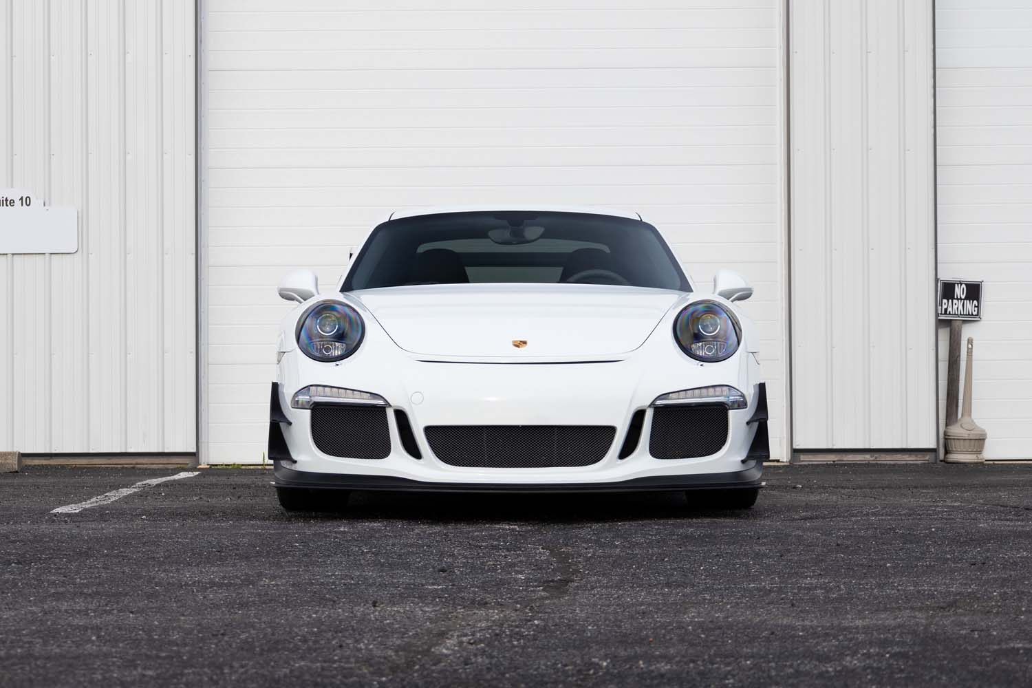 Verus front splitter on car - Porsche 991.2 GT3