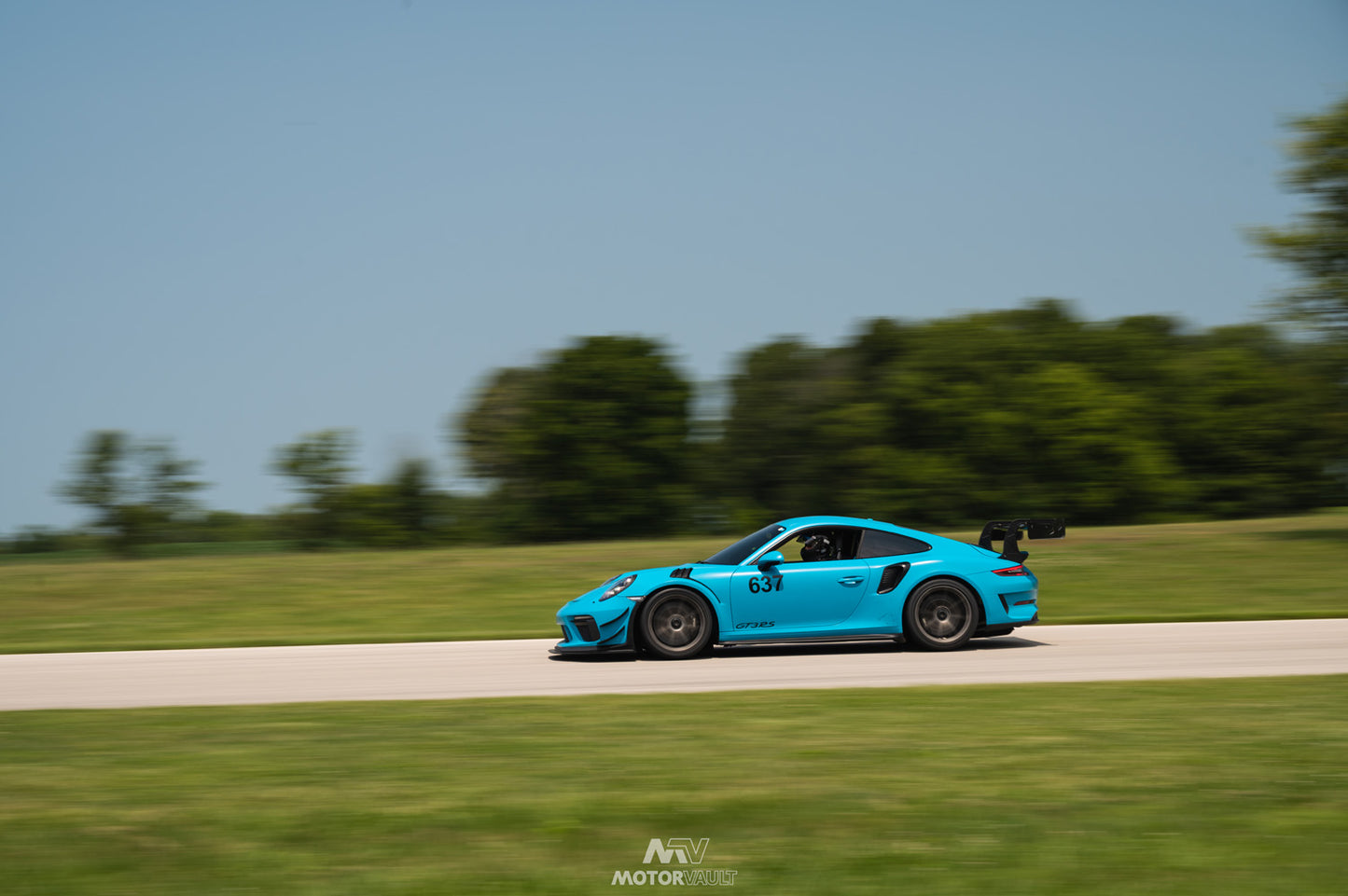 Verus V1X carbon vented endplate - Porsche 991 GT3 RS