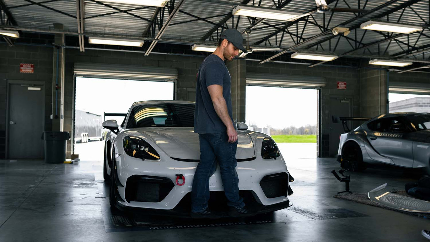 Verus Engineering Front Splitter Kit - Porsche 718 GT4 corner detail
