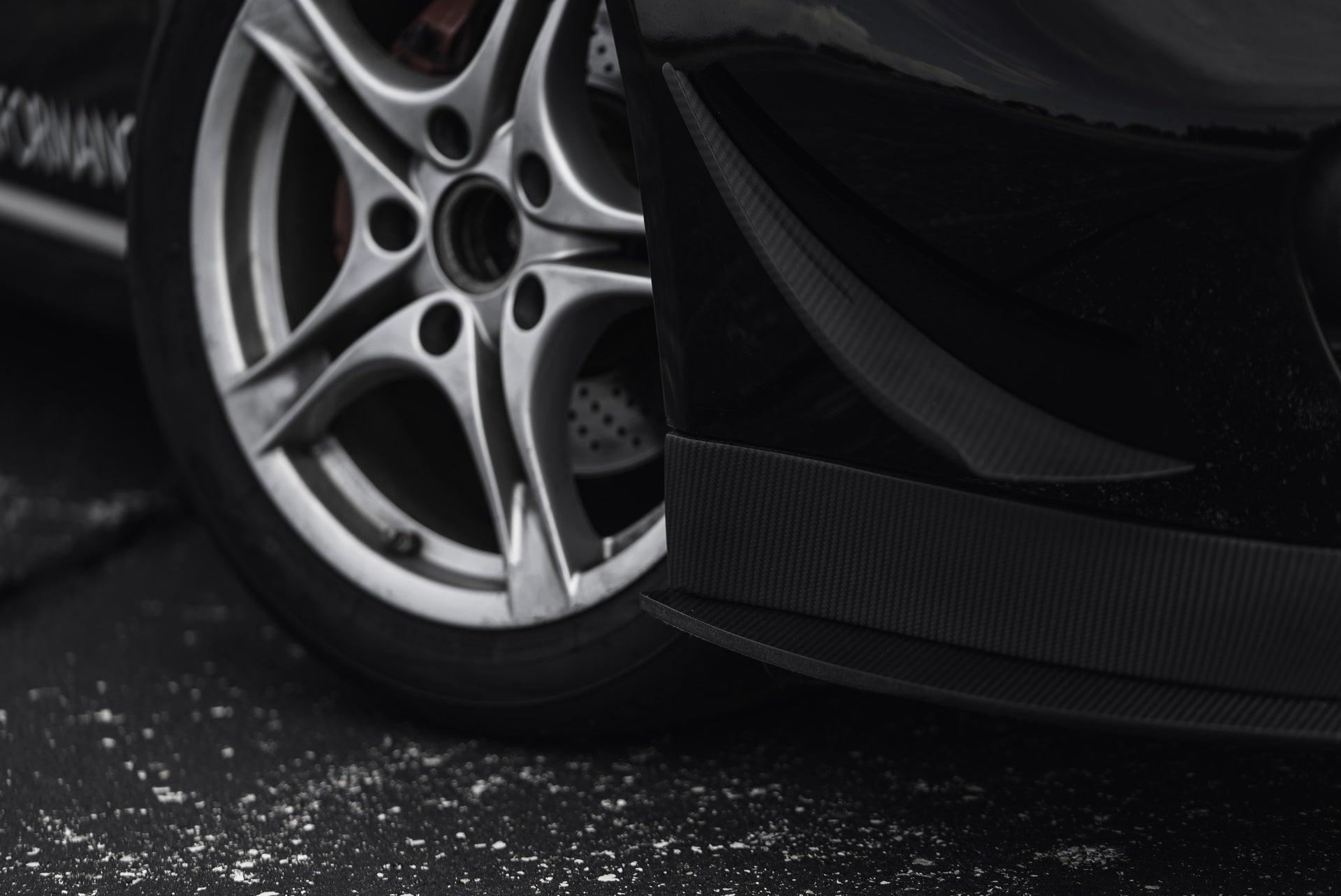 Verus dive planes front view - Porsche 987 Cayman
