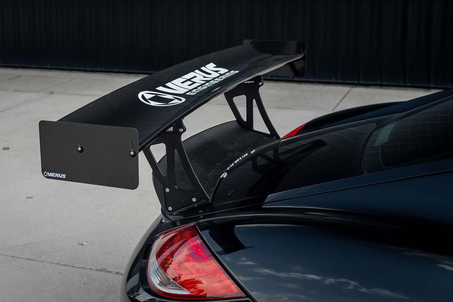 Verus UCW rear wing detail - Porsche 987 Cayman