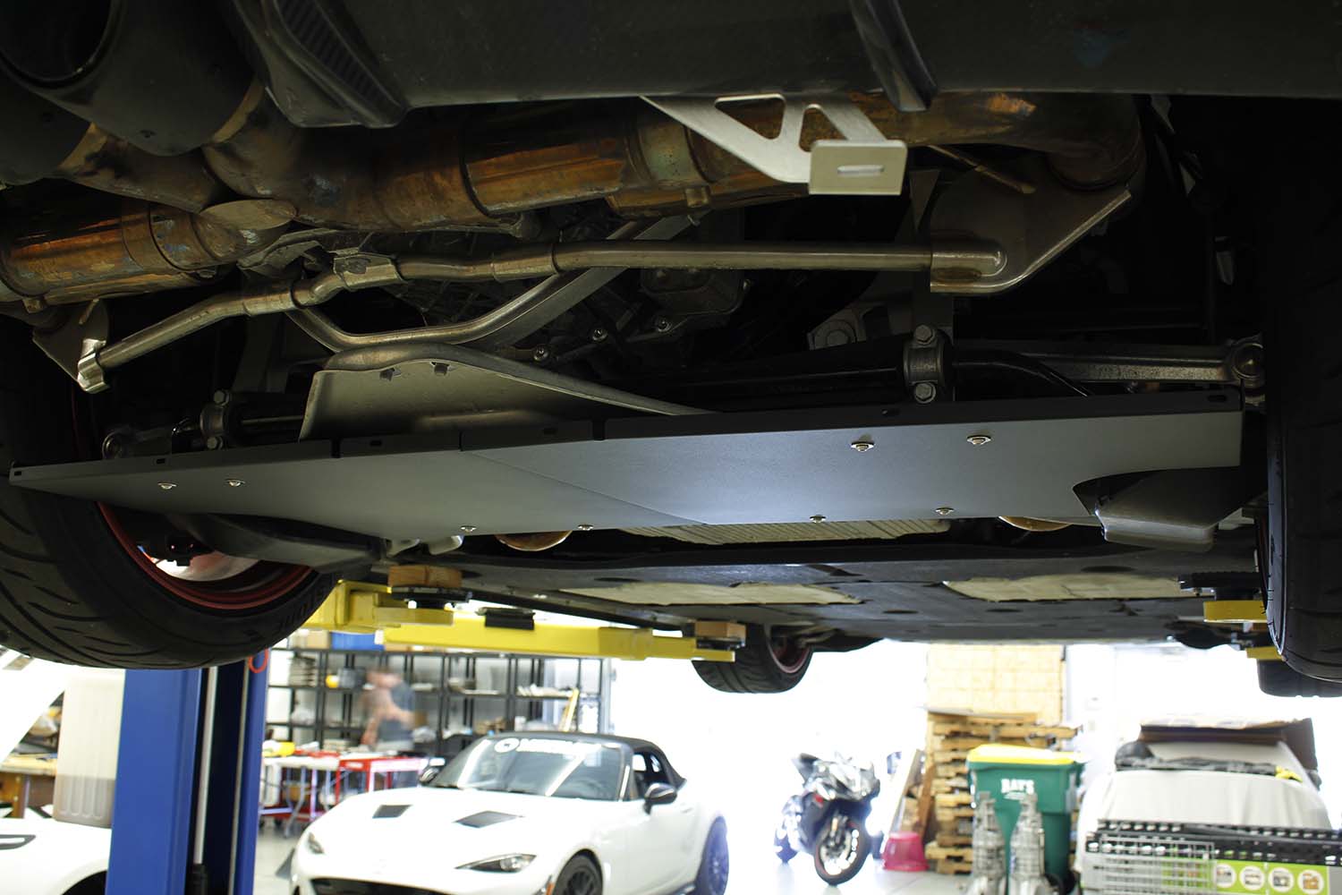 Verus underbody panel powder coat finish - Porsche 981 GT4