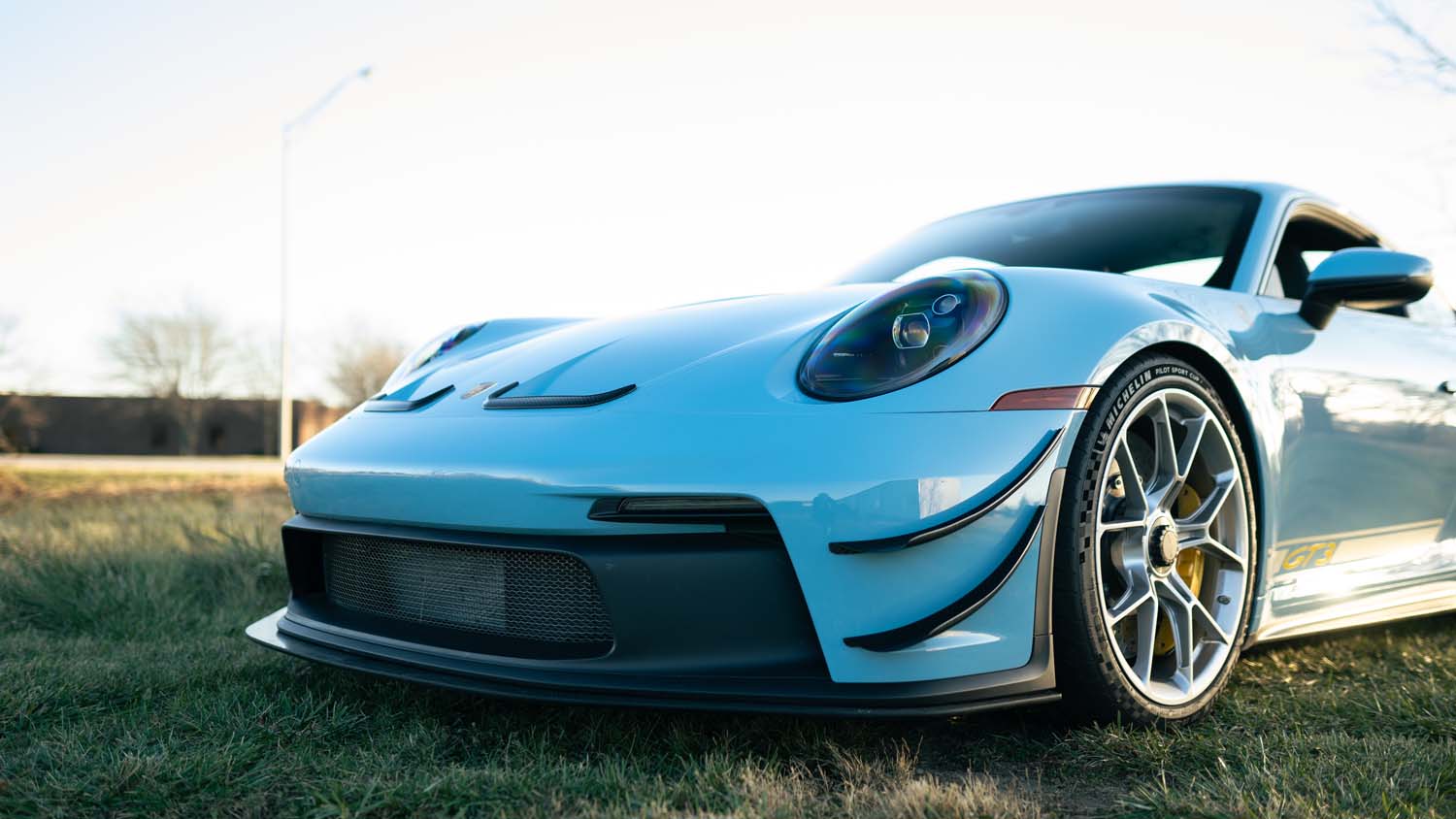 Verus Ventus 1 package front view - Porsche 992 GT3