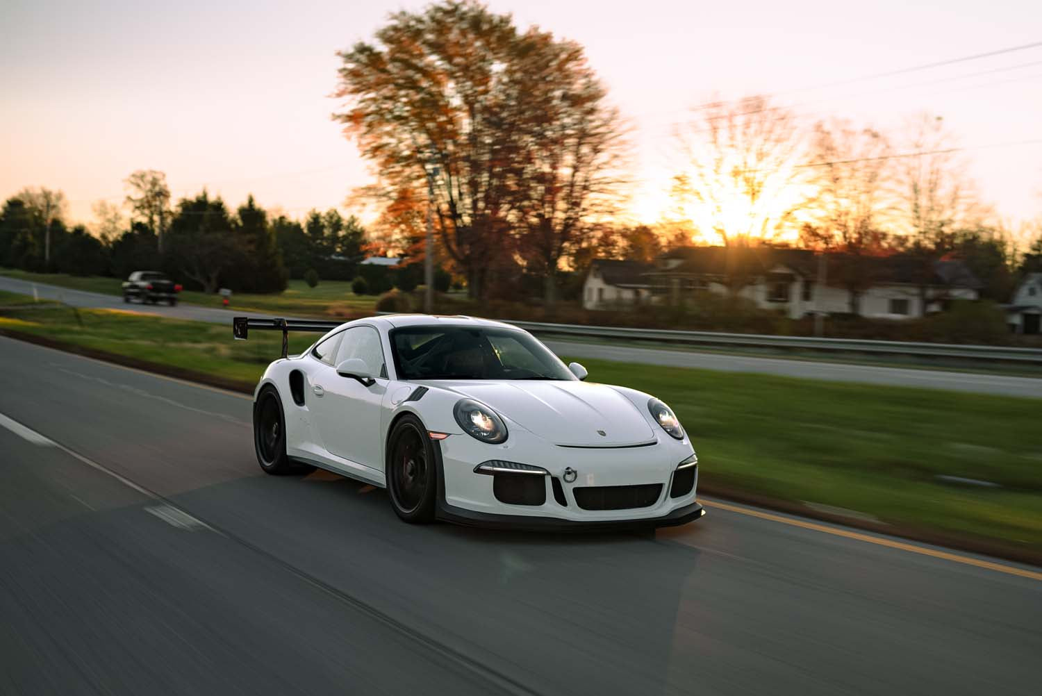 Verus front splitter grind strakes - Porsche 991.1 GT3 RS