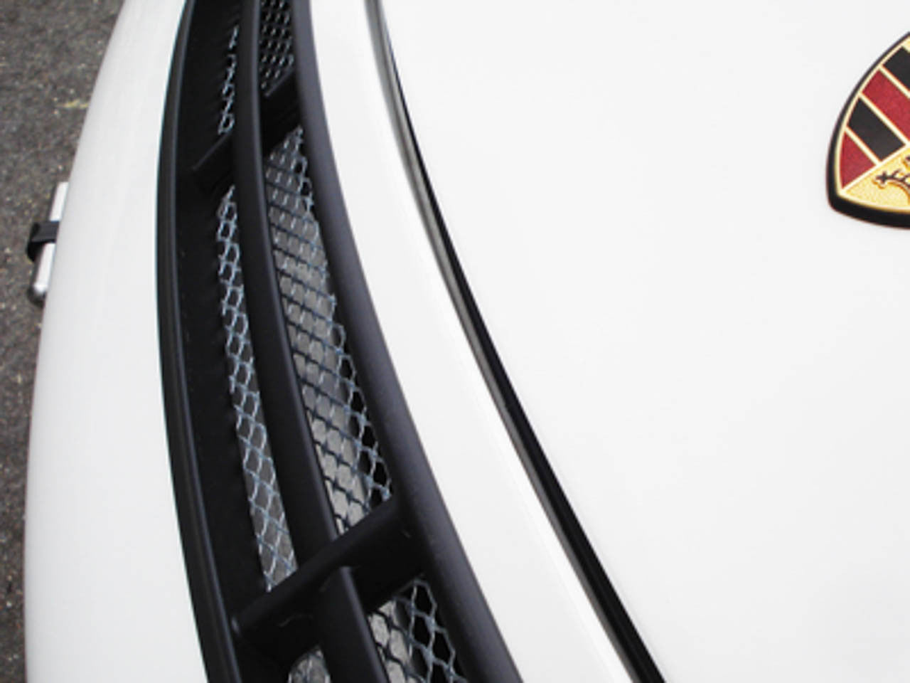 Rennline GT3 Smile Vent Kit - SKU# E9X